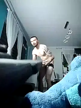 wariacik0024 online show from March 9, 10:08 pm