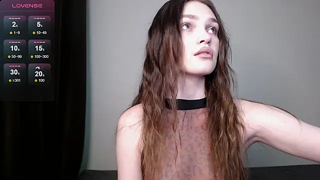 stellapayne1 online show from March 7, 8:34 am