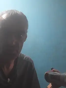 Snapshot of hugosafado333 chatting on September 17, 6:04 am hugosafado333 online show from September 17, 6:04 am