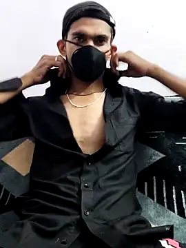 Snapshot of Habibi_big_b chatting on March 4, 4:30 pm Habibi big b online show from March 4, 4:30 pm