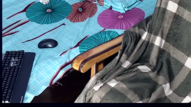 Snapshot of Habibi_big_b chatting on September 21, 6:09 pm Habibi big b online show from September 21, 6:09 pm