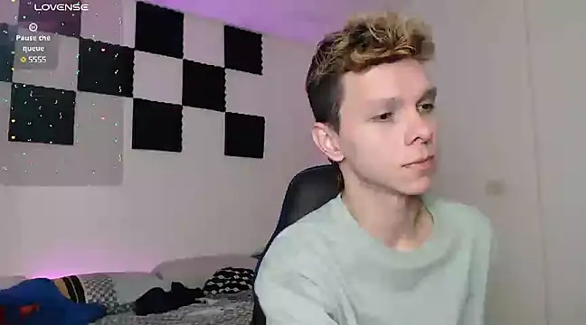 bryamado69 online show from February 4, 1:23 am