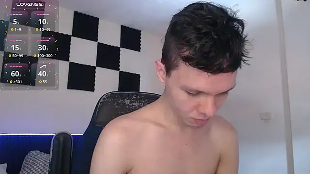 bryamado69 online show from November 17, 3:40 pm