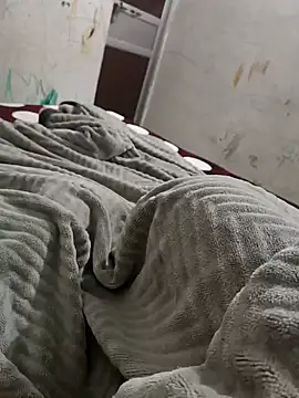 Gururonny07 online show from December 7, 9:06 am