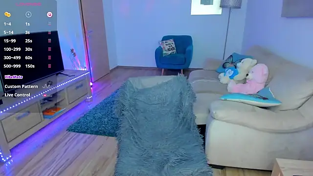 Snapshot of kylieety chatting on March 15, 10:24 am kylieety online show from March 15, 10:24 am