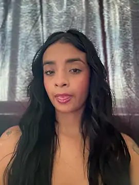 Laura fernandezII online show from March 11, 6:52 pm