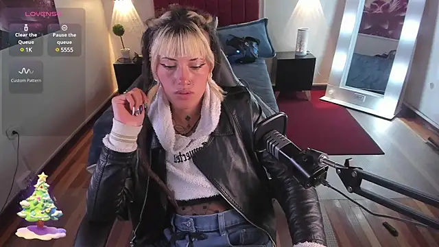  sharlotte777 online show from January 14, 3:36 pm