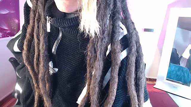  sharlotte777 online show from March 2, 1:05 pm