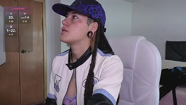  sharlotte777 online show from November 7, 2:28 pm