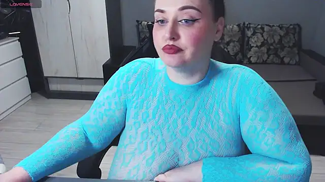 Snapshot of anna_claire chatting on January 7, 12:03 am anna claire online show from January 7, 12:03 am