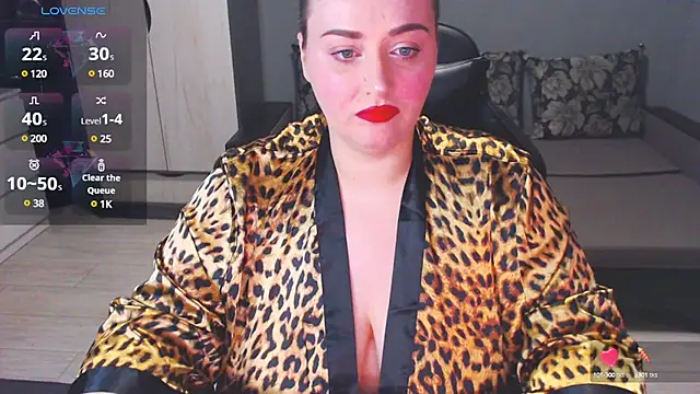 Snapshot of anna_claire chatting on February 16, 8:33 pm anna claire online show from February 16, 8:33 pm