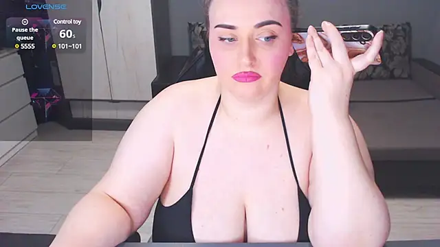 Snapshot of anna_claire chatting on March 21, 8:40 pm anna claire online show from March 21, 8:40 pm