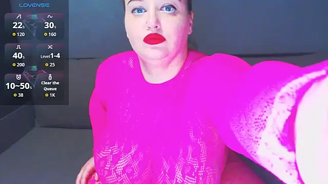 Snapshot of anna_claire chatting on September 16, 9:38 pm anna claire online show from September 16, 9:38 pm