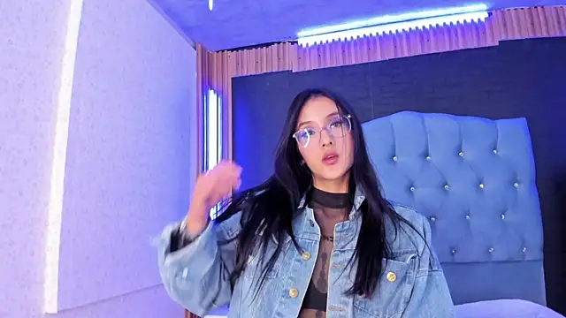 Princess Violett online show from February 27, 8:53 pm