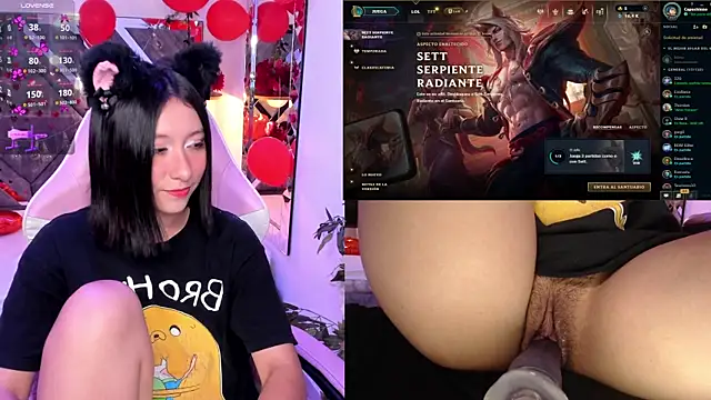 Snapshot of Nanachi_Cook chatting on February 21, 8:38 pm Nanachi Cook online show from February 21, 8:38 pm