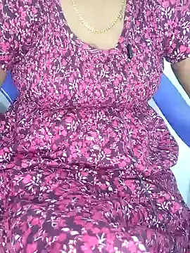 Snapshot of Jasikatamil chatting on December 12, 10:02 am Jasikatamil online show from December 12, 10:02 am