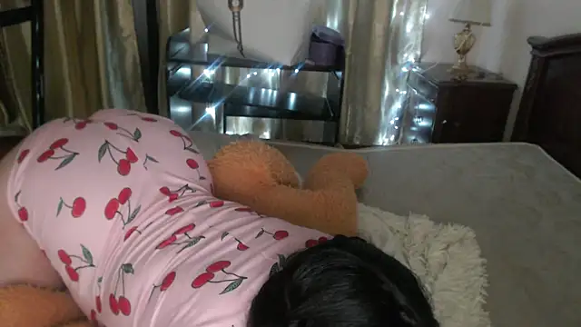 Snapshot of cutie_sakura chatting on March 2, 4:21 pm cutie sakura online show from March 2, 4:21 pm