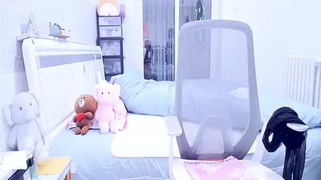 CN-Lily online show from January 13, 11:41 am