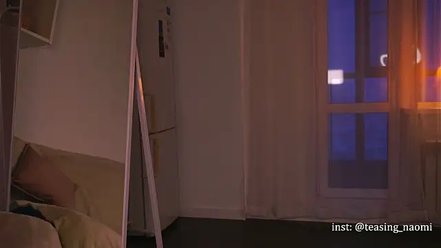 aesthetics  tease online show from February 9, 2:06 am