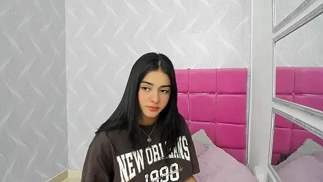 natalia aguirre1 online show from February 2, 12:46 pm