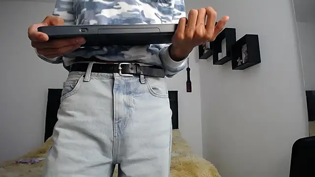 abigail f00x online show from March 14, 1:24 pm