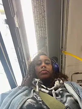 Snapshot of loveluna8 chatting on February 10, 12:50 pm loveluna8 online show from February 10, 12:50 pm