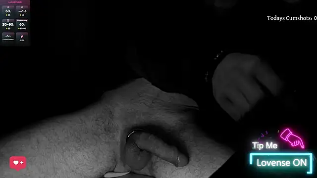 Snapshot of coupleofficial chatting on September 18, 6:21 pm coupleofficial online show from September 18, 6:21 pm