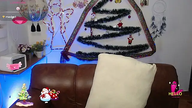 FernandaEloisa online show from December 31, 4:57 pm