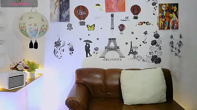 FernandaEloisa online show from February 3, 12:57 pm