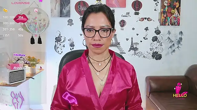 FernandaEloisa online show from February 7, 12:50 pm