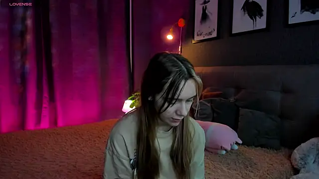 Lesi Moonie01 online show from November 13, 9:19 am