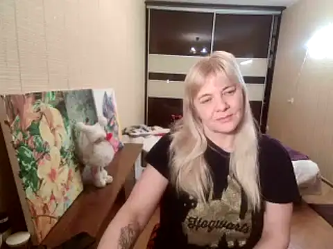 Lia Laguna77 online show from February 22, 10:09 pm