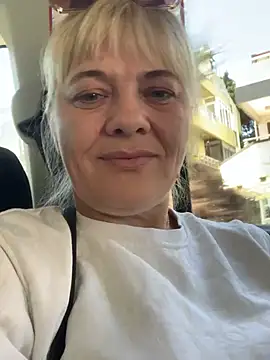 Lia Laguna77 online show from March 22, 10:06 am