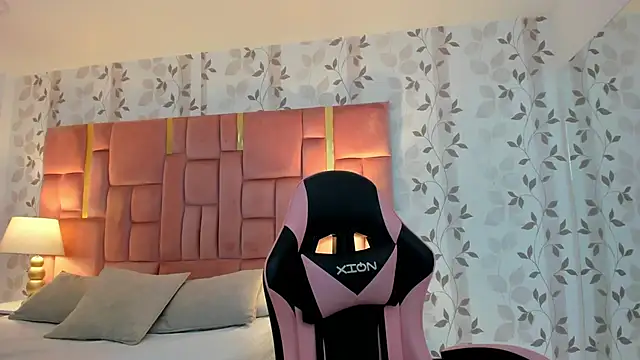 AmbarSantany online show from December 1, 11:43 pm