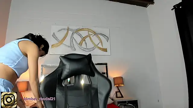 kimberlyycox online show from December 17, 9:05 pm