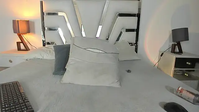 kimberlyycox online show from January 22, 1:10 am