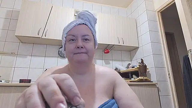 Snapshot of melissaBlessing chatting on January 25, 6:23 am melissaBlessing online show from January 25, 6:23 am