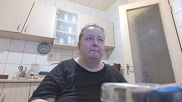 Snapshot of melissaBlessing chatting on January 31, 4:25 am melissaBlessing online show from January 31, 4:25 am