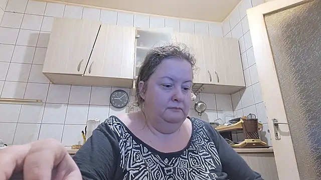 Snapshot of melissaBlessing chatting on March 15, 5:08 am melissaBlessing online show from March 15, 5:08 am