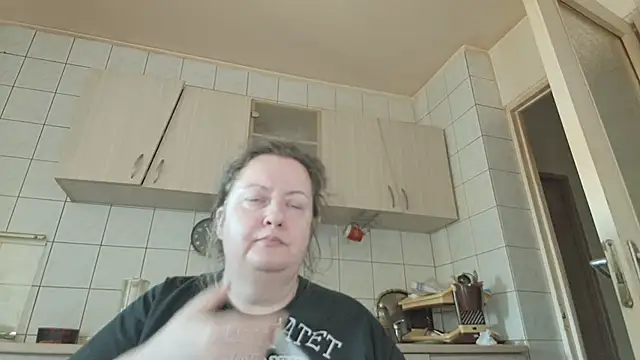 Snapshot of melissaBlessing chatting on March 21, 7:00 am melissaBlessing online show from March 21, 7:00 am