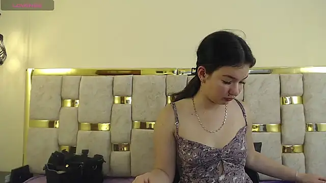 lilimini032 online show from January 16, 6:06 pm