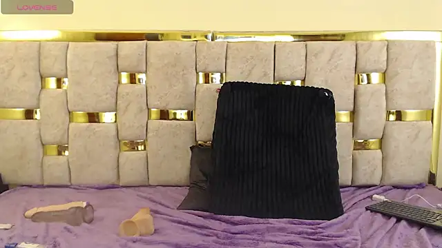 lilimini032 online show from January 17, 12:10 am