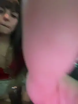 Snapshot of VioletaSubmissive chatting on December 18, 1:59 am VioletaSubmissive online show from December 18, 1:59 am