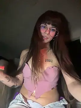 Snapshot of VioletaSubmissive chatting on February 23, 11:47 pm VioletaSubmissive online show from February 23, 11:47 pm