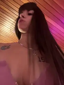 Snapshot of VioletaSubmissive chatting on March 16, 10:31 pm VioletaSubmissive online show from March 16, 10:31 pm