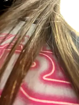 Snapshot of VioletaSubmissive chatting on September 28, 8:14 pm VioletaSubmissive online show from September 28, 8:14 pm