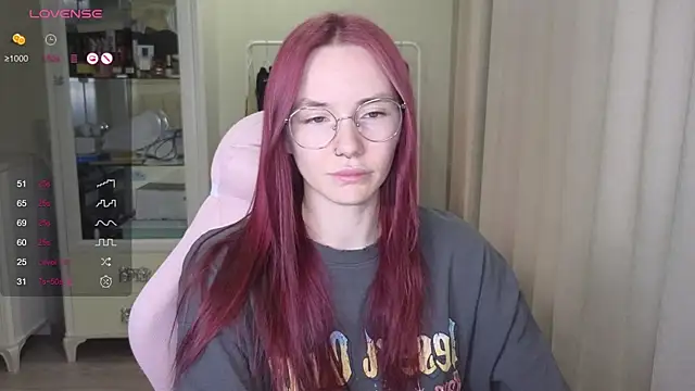 littlevildevil online show from September 17, 11:12 am