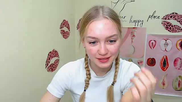 Snapshot of MademoiselleCl chatting on December 7, 5:59 am MademoiselleCl online show from December 7, 5:59 am