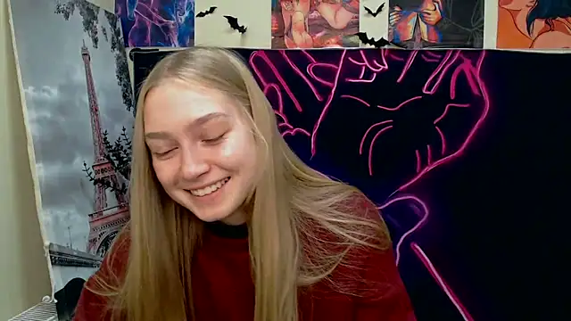 Snapshot of MademoiselleCl chatting on December 8, 1:14 pm MademoiselleCl online show from December 8, 1:14 pm