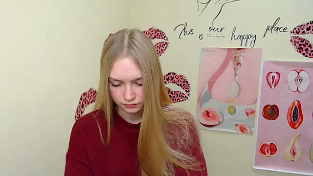 Snapshot of MademoiselleCl chatting on December 14, 10:24 am MademoiselleCl online show from December 14, 10:24 am